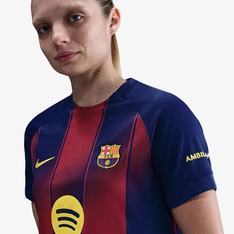 Camisa Barcelona Nike 2025/26 - (Feminina)