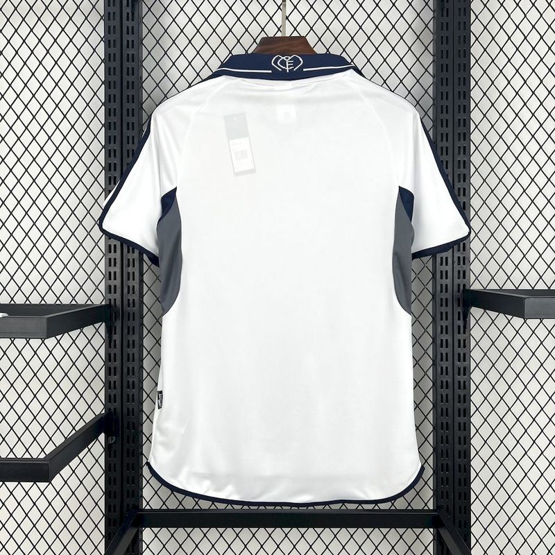 Camisa do Real Madrid retrô 2000/2001