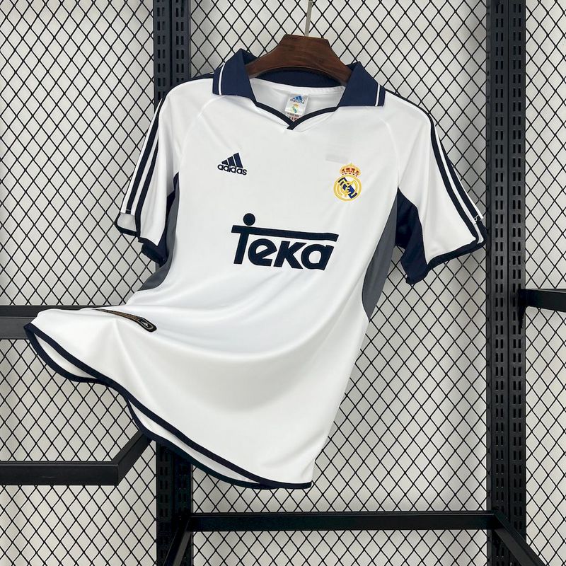 Camisa do Real Madrid retrô 2000/2001